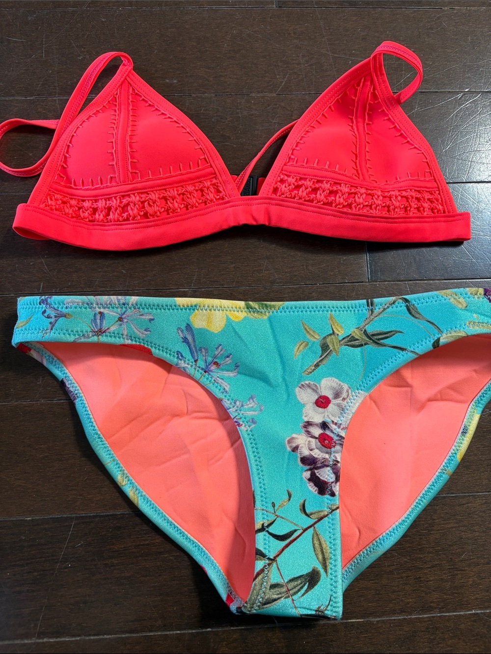 Triangl bikini